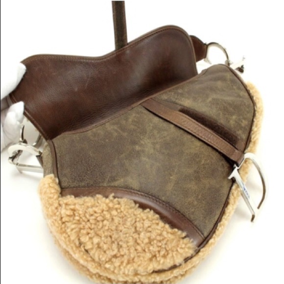 Dior Vintage LIMITED EDITION Tan FUR Saddle Bag - Picture 3 of 3
